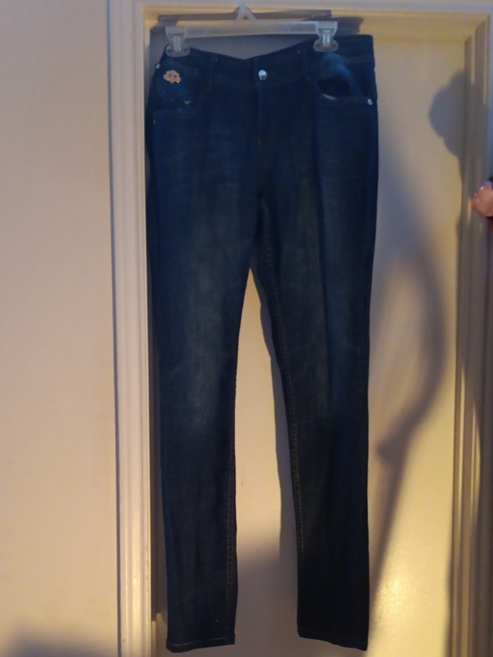 Dereon Vintage Dark Wash Skinny Jeans - Classic Blue